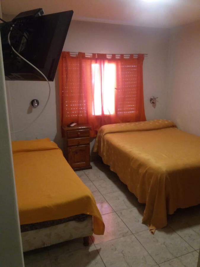 Hotel Caleta Olivia Hueso Per Kültér fotó